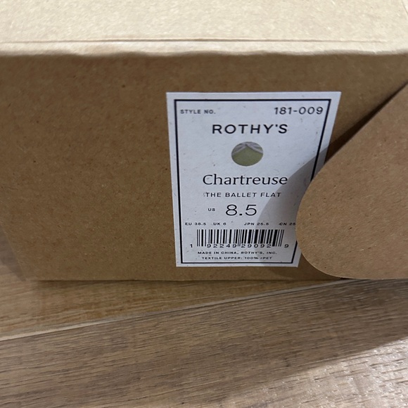 New In Box Rothy's Neon Lime Ballet Flats Size 8.5 - Picture 2 of 5
